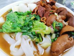 牛腩猪肠河粉-珍珍小食店(西华路店)
