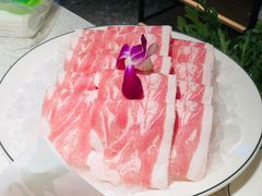 -三人行骨头王火锅(长寿店)