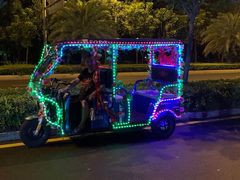 -三亚湾海居铂尔曼度假酒店