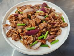 溜肥肠-虹海圣肉饼店家常菜馆