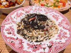 -MOMENTI手工意面(晶耀前滩店)