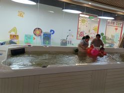 -Cool  Fun 蓝鲸π婴幼儿水育中心(宜乐荟店)