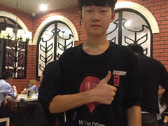 -闫府私房菜(经四路万达店)