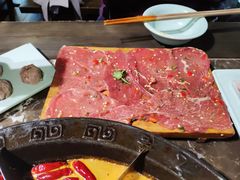 -红九格老火锅(三峡广场店)