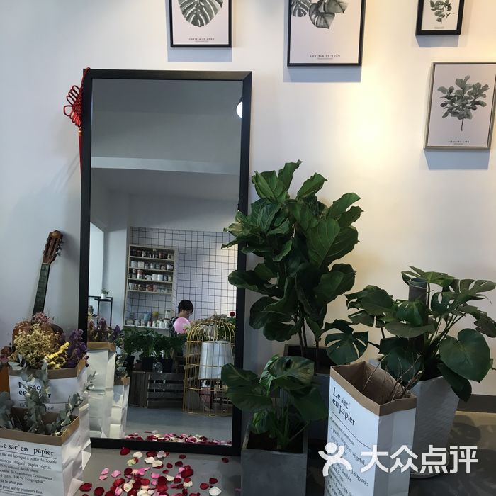 starring flower and academy 主角花店花艺工作室