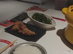 -多嘴肉蟹煲(万达店)
