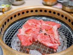 -蚂蚁洞·烤肉大营地(上海静安大悦城店)