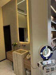 -Yuri尤里高定美肤中心