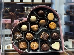 -Laderach 莱德拉(上海环贸iapm店)