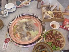 -阿婆情腊排骨火锅(金虹路店)