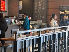 -星巴克(杭州西湖银泰1F店)