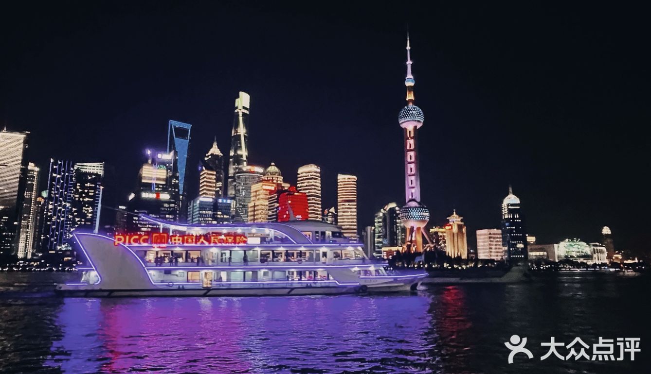 太惬意了！北外滩看过去的陆家嘴另有一番景色
