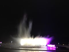 -东港音乐喷泉广场