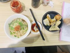 葱油拌面-金枫锅贴(滨江·凯旋门店)