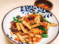 小炒攸县香干-佬麻雀·新湘菜(珠海金发购物中心店)