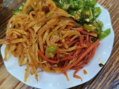 小菜-面尚香关中面馆(盛龙广场总店)