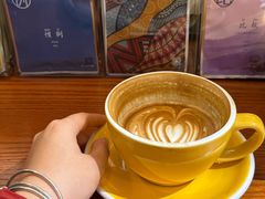 -Be Lived Cafe比例咖啡(摩天轮店)