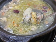 -濠轩阁特色生蚝火锅(水湾路店)