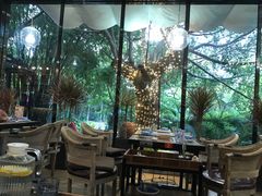 露天位-樾餐厅泰式海鲜火锅(民歌湖店)