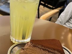 手打生姜汽水-Ninethirty by Awfully Chocolate(天环广场店)