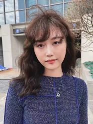 点击看大图 -虫二·专注健康烫染沙龙