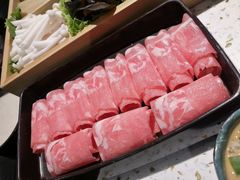-炙爱鮮貨火锅(中东砂之船店)