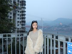 -白象居