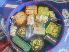 -VENCHI 闻绮(北京国贸商城店)