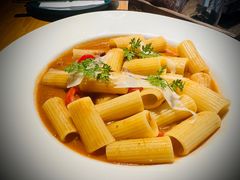 -JINNS锦时 steak&pizza(浸信会礼拜堂旧址店)