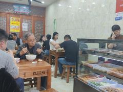 -刘信牛羊肉泡馍小炒(回民街店)
