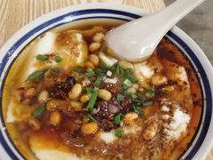 扁担豆腐脑-正南齐北·老街糯米团(洪崖洞店)