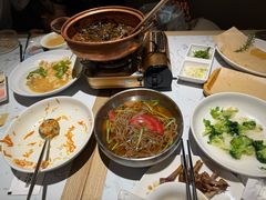 -关东小磨东北菜(漕河泾印象城店)