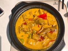 咖喱牛腩煲-肥仔文澳门猪骨煲(南京西路店)