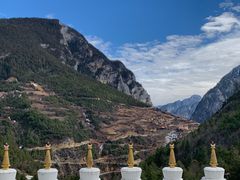 -香格里拉大峡谷巴拉格宗国家级风景名胜区丽江中旅旅游质量服务点