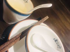 -聚汇三少·龙虾·中餐厅(莫邪路新天地店)