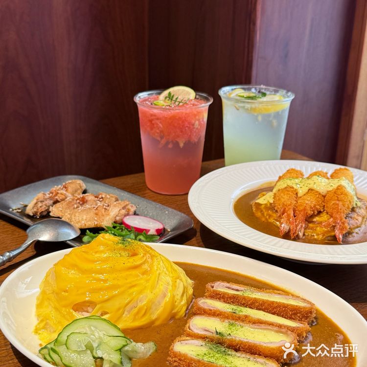 🔥女大学生周末和小姐妹恰咖喱饭🍛啦
