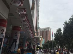 -广州白马服装市场