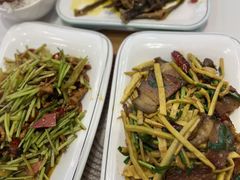-钟记陕南菜·煎锅鱼(红专南路店)