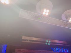-温莎KTV(珠江路店)