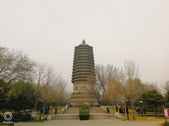 -玲珑塔公园