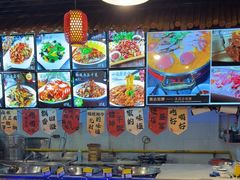 -靠山屯东北农家菜(八龙桥雅苑店)