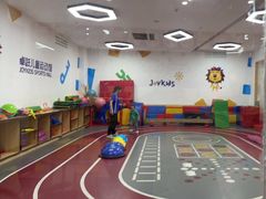 -卓跃儿童运动馆(新世界百货中心)