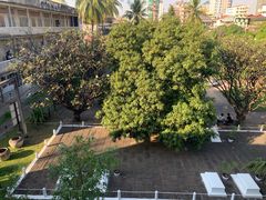 -吐斯廉屠杀博物馆