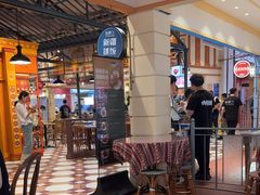 -大食代美食广场(上海中心店)