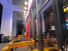 -憨孃孃·重庆老火锅(红山黑金店)