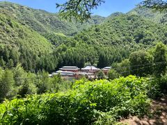-官滩沟风景区