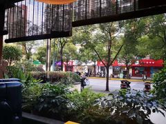 -嘉厨小馆(宜山路店)