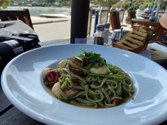 -Bully Hayes Restaurant & Bar