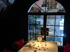 -弦月窗LUNETTE BY AMANDA(复兴路店)