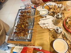 -烤满分·东北烧烤(首经贸店)